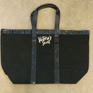 New Victoria's Secret sequin weekender bag